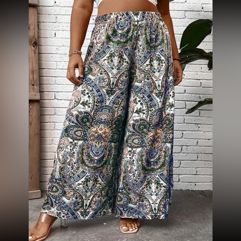 Plus size boho paisley print wide leg pants - Picture 6 of 8